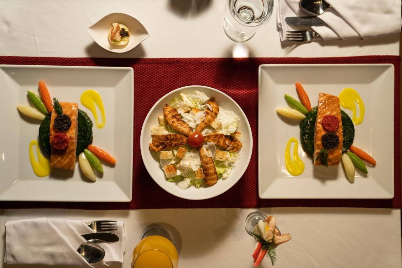 Grand Ocean El Sokhna Hotel Ain Sukhna Exterior foto A meal prepared by a private chef