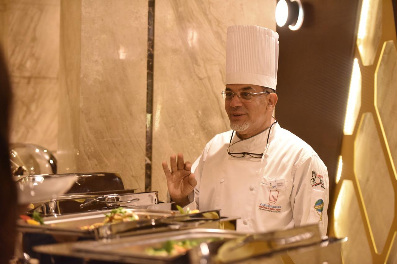 Grand Ocean El Sokhna Hotel Ain Sukhna Exterior foto Chef at the Taj Mahal Palace, Mumbai