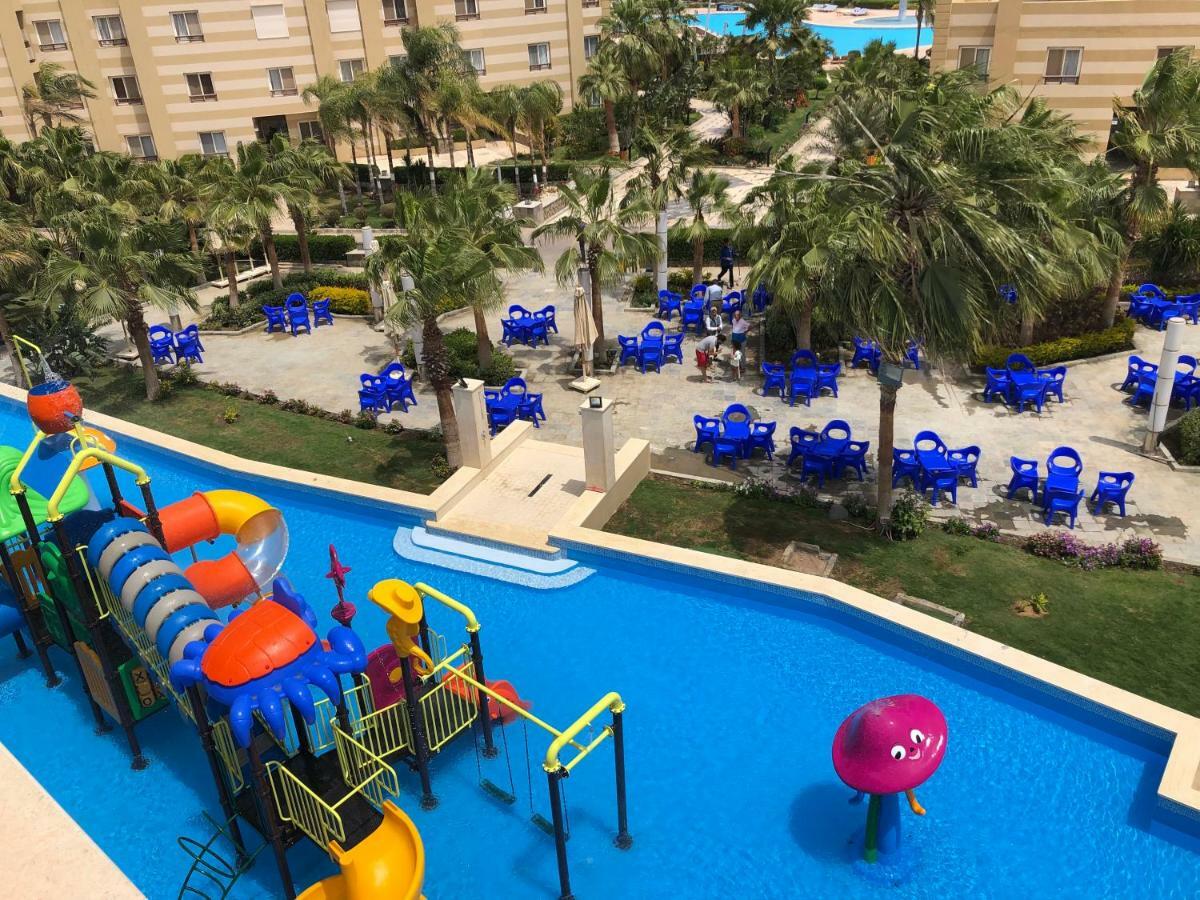 Grand Ocean El Sokhna Hotel Ain Sukhna Exterior foto The resort's water park